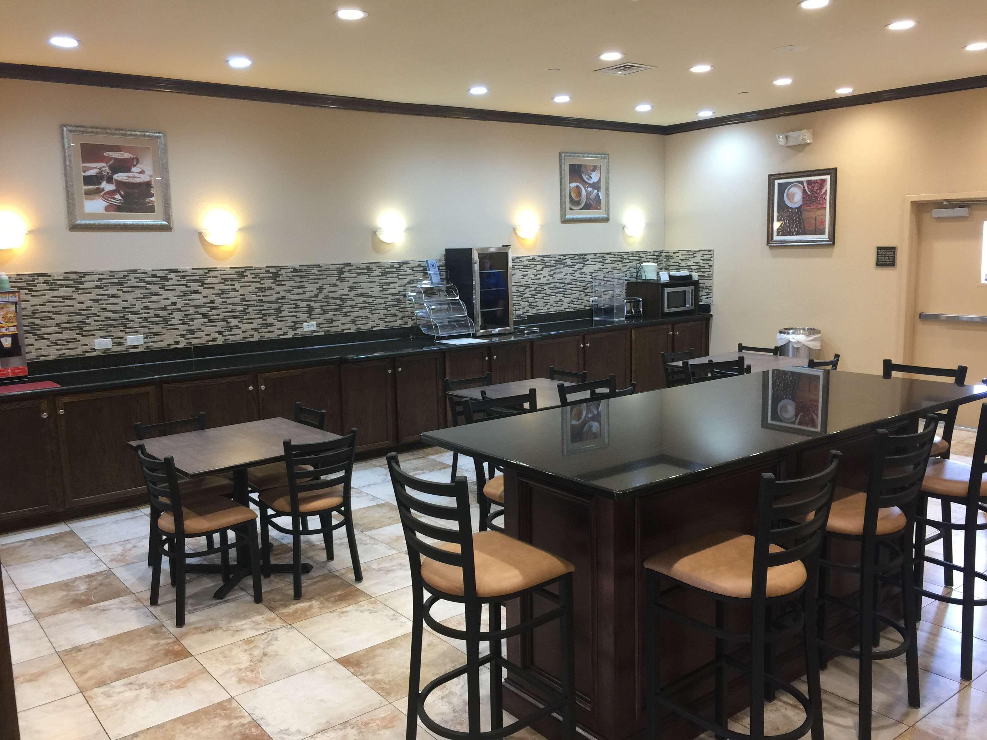 Best Western Red River Inn & Suites Thackerville Bagian luar foto
